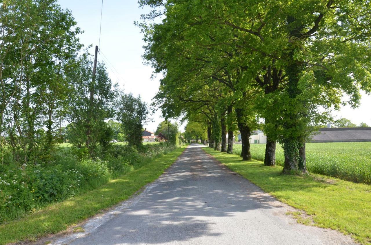 Gites La Lande La Verrie 外观 照片