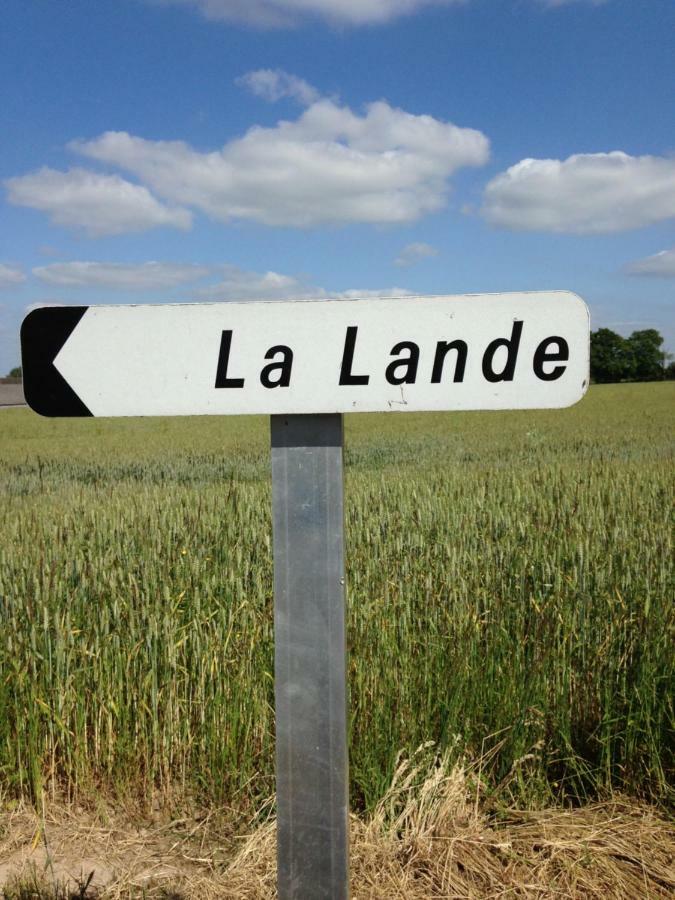 Gites La Lande La Verrie 外观 照片